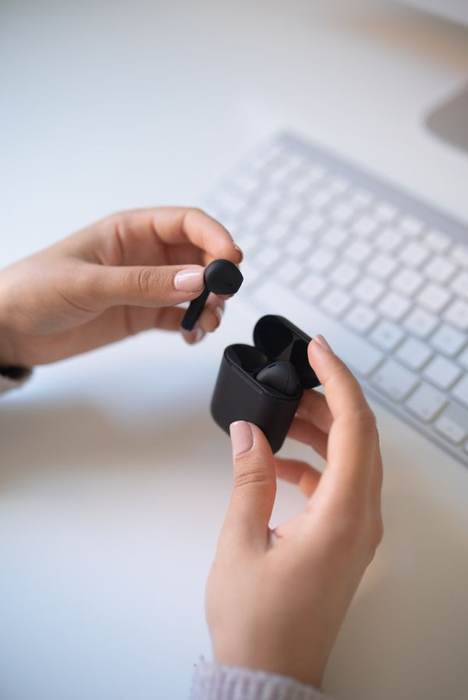 Nova Wireless Earbuds